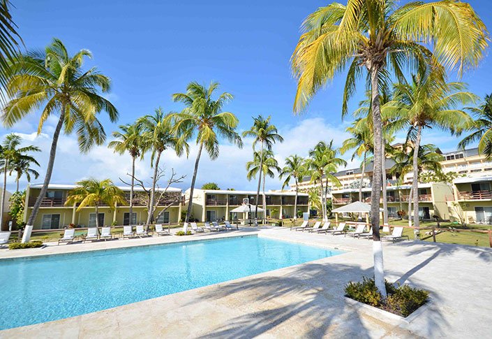 Royal-St-Kitts Royal-St-Kitts