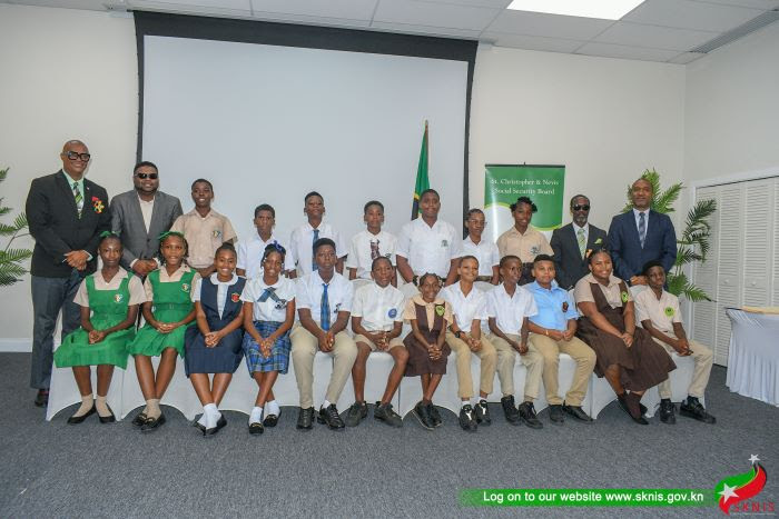 DEPUTY PRIME MINISTER DR. HANLEY COMMENDS SOCIAL SECURITY, AS EIGHT STUDENTS WERE INDUCTED INTO THE SUSANNA LEE HIGH SCHOOL SCHOLARSHIP PROGRAMME